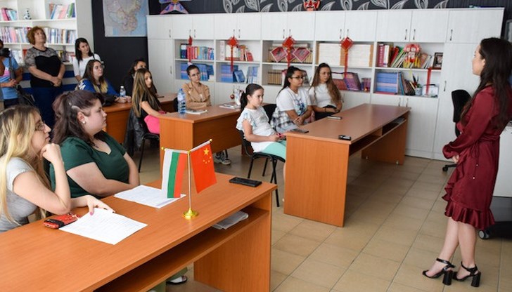 Интересът към китайския език нараства с всяка изминала година