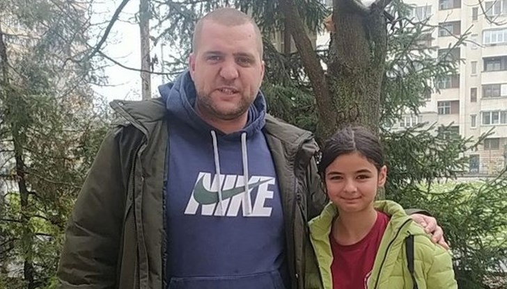 Марая Николчева от 5а клас на ОУ "Братя Миладинови" помогнала на русенец, загубил ключа от автомобила си