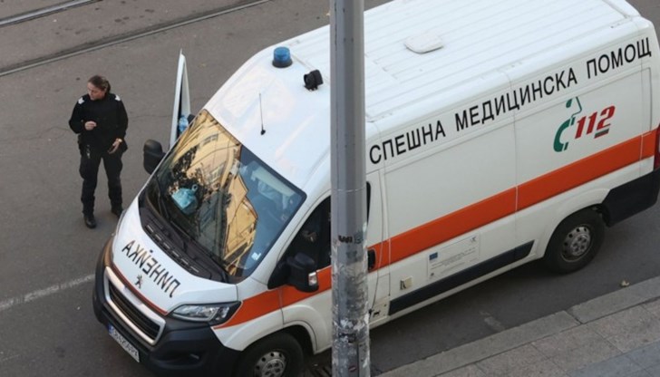 Тежко остава състоянието на майката на детето Тежко остава състоянието на майката на детето