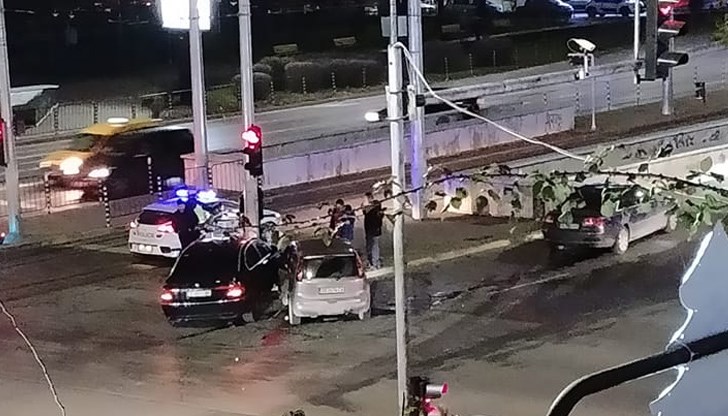 В служебния автомобил на НСО не се е намирало охранявано лице