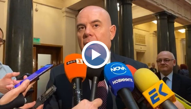 Главният прокурор подчерта, че не знае кой бивш министър се разследва от КПКОНПИ