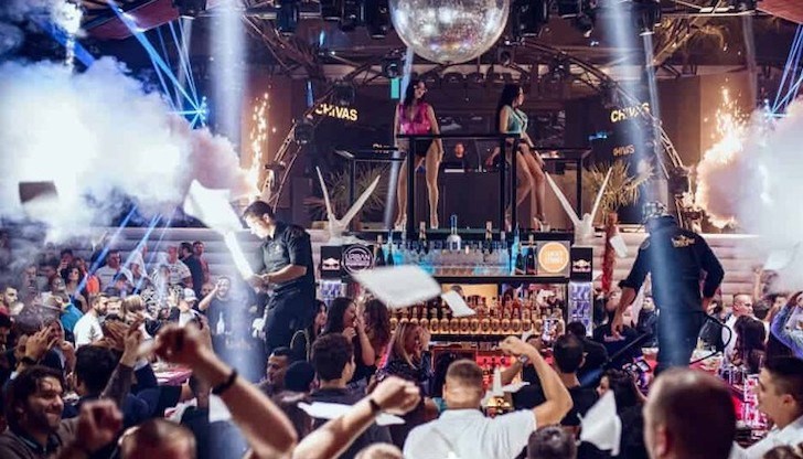 Пострадала е млада жена