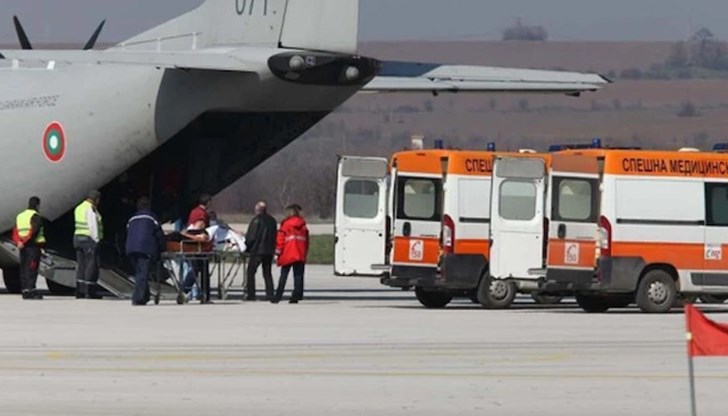 38-годишната жена е била с тежка кровозагуба, след като е станала майка на близнаци