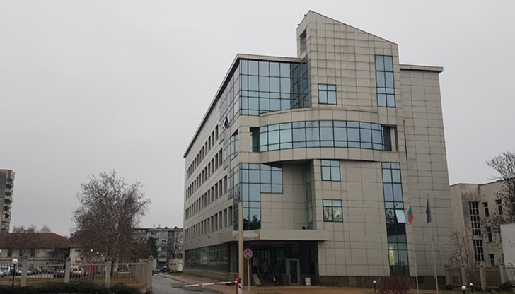 Декларацията се подава и за данъци върху дивидентите и ликвидационните дялове в полза на чужди фирми и местни юридически лица, които не са търговци, включително общините