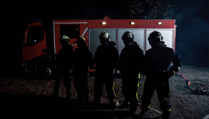 Наложила се е намесата им при гасенето на два пожара