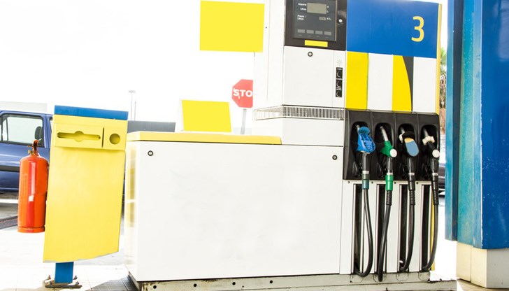 Определената отстъпка за гориво от 0,25 лева за литър противоречи на разпоредбите за вътрешния пазар в ЕС Определената отстъпка за гориво от 0,25 лева за литър противоречи на разпоредбите за вътрешния пазар в ЕС