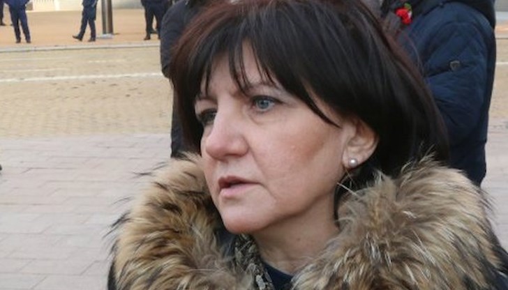 Тя определи Кирил Петков и Асен Василев като аматьори, които са искали да вземат държавата на концесия Тя определи Кирил Петков и Асен Василев като аматьори, които са искали да вземат държавата на концесия