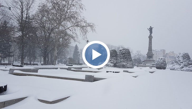 Следващите дни снеговалежи ще има само в Северна България