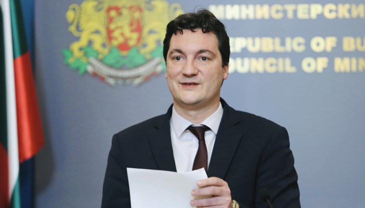 Докога те ще спират приемането на закона за разследване на главния прокурор? попита Крум Зарков