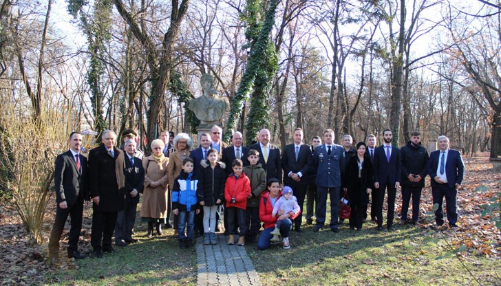 Кметът на Русе изрази своята признателност към българската общност в Румъния, които винаги се събират, за да уважат паметната дата