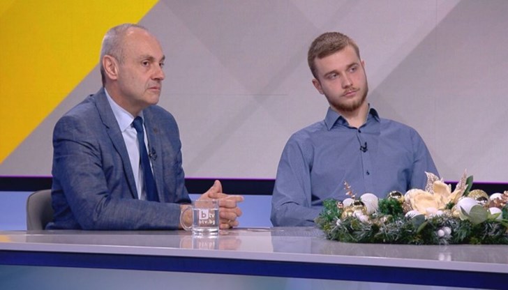 Наследниците на Христо Ботев с коментар за художествената стойност на филма "Ботев"