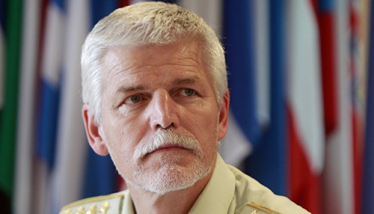 Петър Павел изпреварва с малка разлика Андрей Бабиш Петър Павел изпреварва с малка разлика Андрей Бабиш