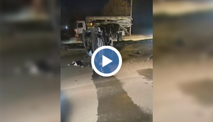 Зад волана на джипа е била млада жена