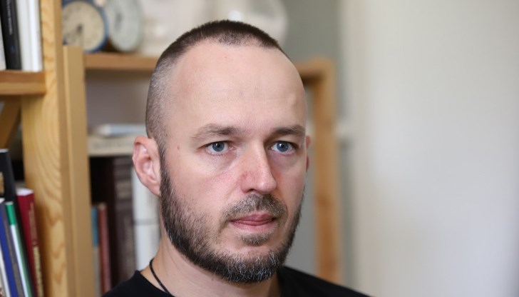 „По-голяма част от партиите дори да не са съгласни са го приели това като реалност", уточни политологът