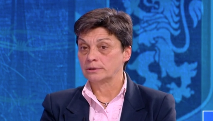 Няма процедура за периодично тестване за статус, обясни Даниела Николов,