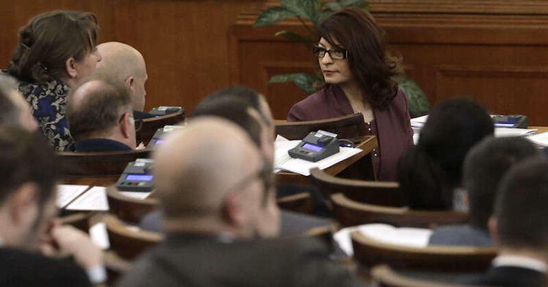 Депутатите ще се борят дали тази работа да се възложи