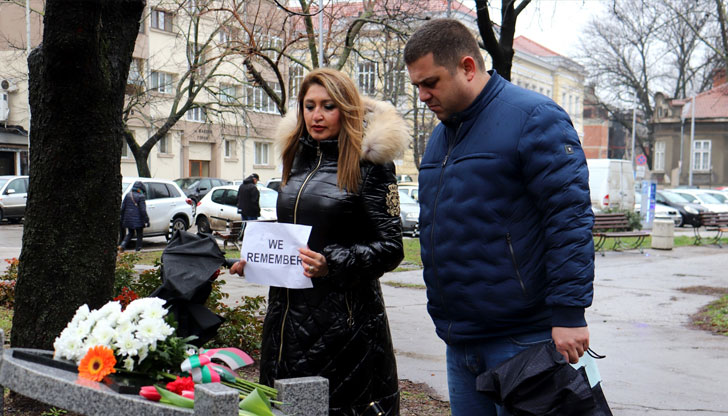 Златомира Стефанова и Иво Пазарджиев почетоха с едноминутно мълчание жертвите