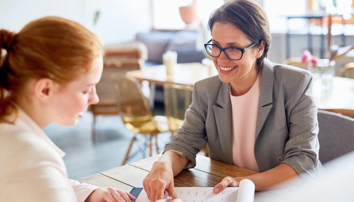 Отпада изискването за висше образованиеИздаването на т.нар. Синя карта на