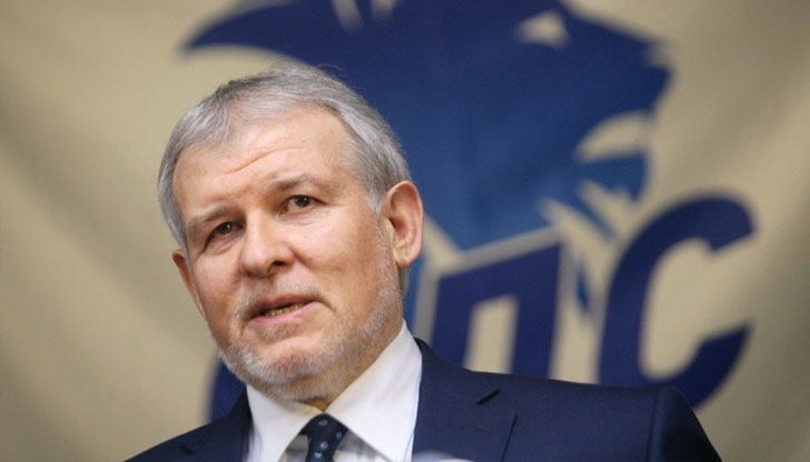 Вървим към избори, заяви председателят на СДСВърхушката, срещу която се