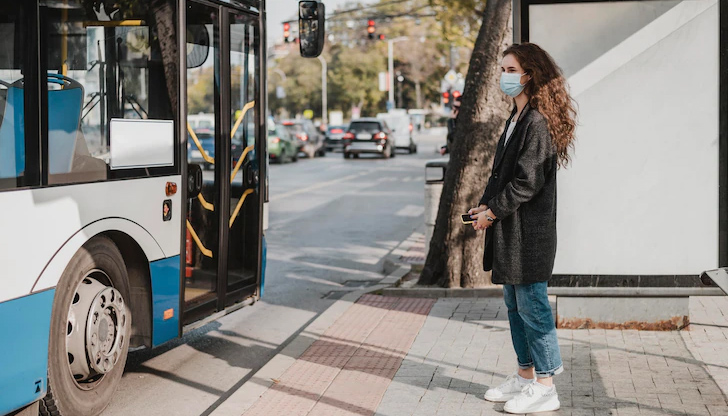 Планирани са 40% по-евтини карти за обществен транспорт за пенсионеритеСледващата