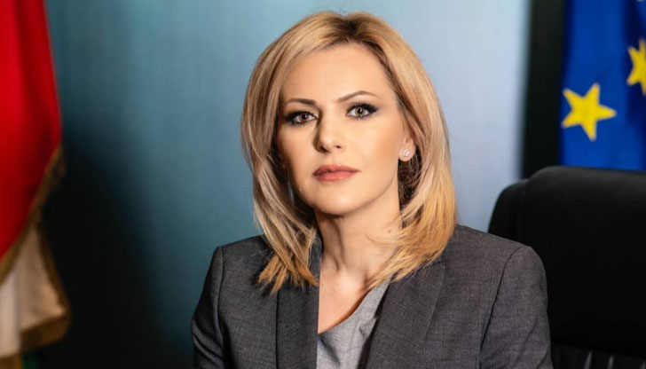 Реформата, която е необходима, трябва ако не да спре, то