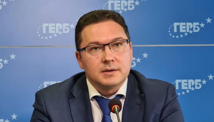 В президентството са си наумили, че те управляват и ще