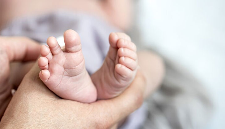 Момиченце е първото бебе в Търговище Три мъжки рожби проплакаха