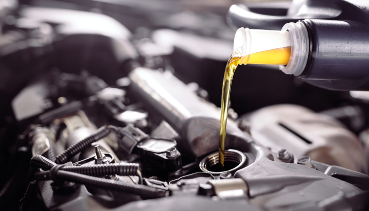 За буталата и цилиндрите намаляването на смазката може да доведе