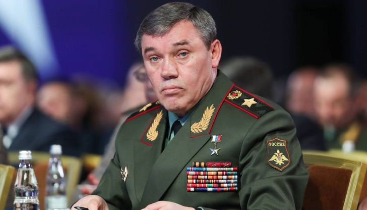 Полша е готова да прати танкове Леопард на КиевНачалникът на