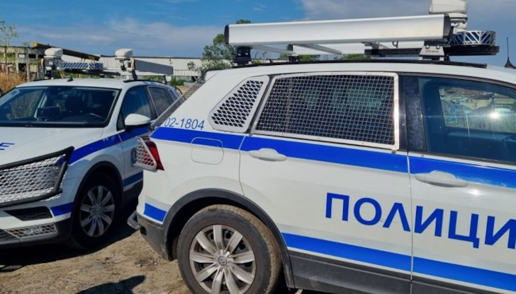 Три от момчетата - на 15, 16 и 17 години