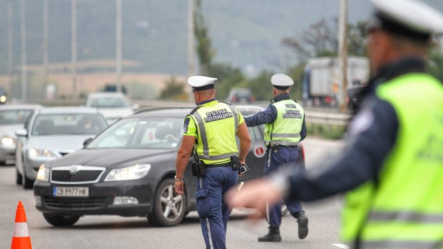 Той е изпреварил камион с много висока скорост и е