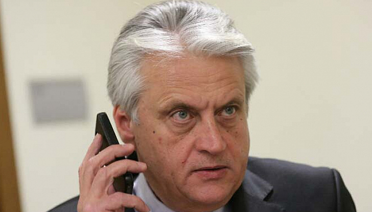 Коментарът е по повод информация, че СГП проверява за евентуално