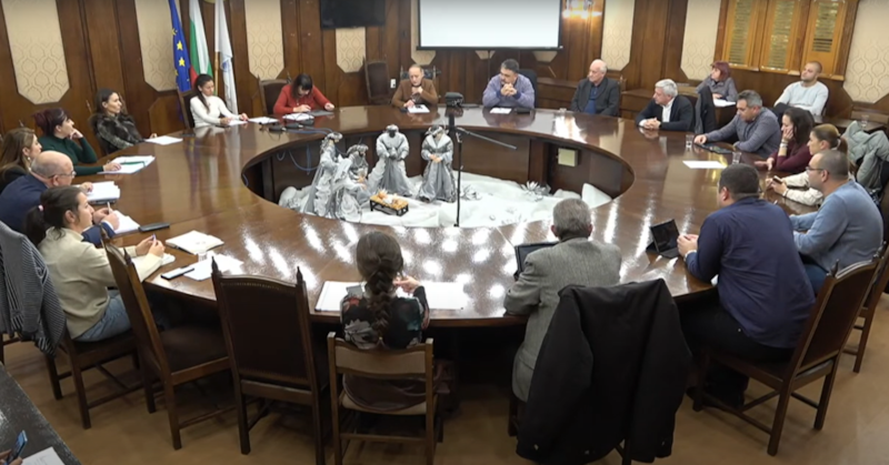 Заседанието ще се проведе от 17:00 часа в Кръгла зала