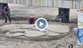 Композиция от 14 сърца украси плажа в Бургас