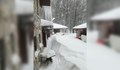 Близо метър сняг натрупа на Бузлуджа