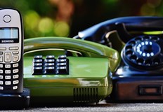 На 14 Февруари 1876 г Александър Греъм Бел подава заявка