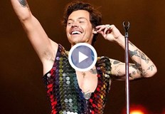 Изпълнителят получи наградите във всички четири категории за които беше