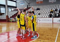 Четирите отбора които се класираха във финалната фаза бяха СУЕЕ