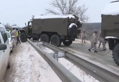 Образувало се е огромно задръстване в посока СофияКатастрофа с военни