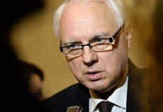 Имам чувството че националното ни достойнство е ампутирано заяви журналистът Имам