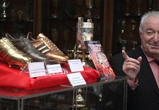 Хиляди запалянковци ще отдадат почит на Вълшебния стрелецКнига за съболезнования