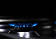 Синьото гориво трябва да поевтинее с 4 през идния месецКомисията