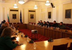 По рано ГЕРБ също се срещнаха с представители на украинския парламентПартиите