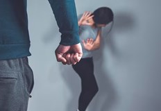 На мъжа е наложена забрана да не приближава на разстояние