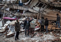 Хората онлайн обвиняват HAARP за случилото се Земетресенията в Турция от