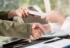 300 милиона лева от кредитите попадат в графата необслужвани 2022 ра година