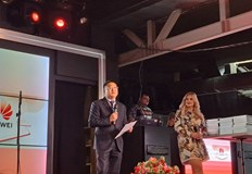 Шестимата русенци ще получат стипендии от Хуауей Технолоджис БългарияШестима студенти