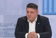 Според Зафиров действията на тези хора които отдавна не работят