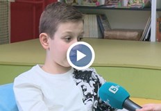 Момчето е родено в България а родителите му са македонциТой