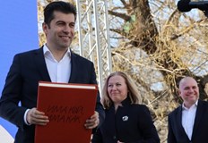 Според внесената жалба ЦИК нарушава разпоредбите и целите на Изборния